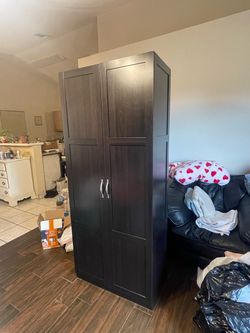 Armoire Dresser