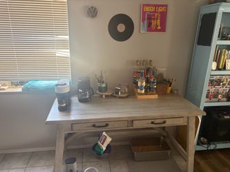Large desk/coffee table