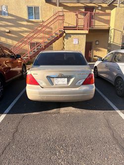 Se vende Toyota Avalon