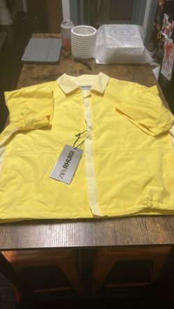 Zara Rhuigi Short  Sleeve Light Jacket L