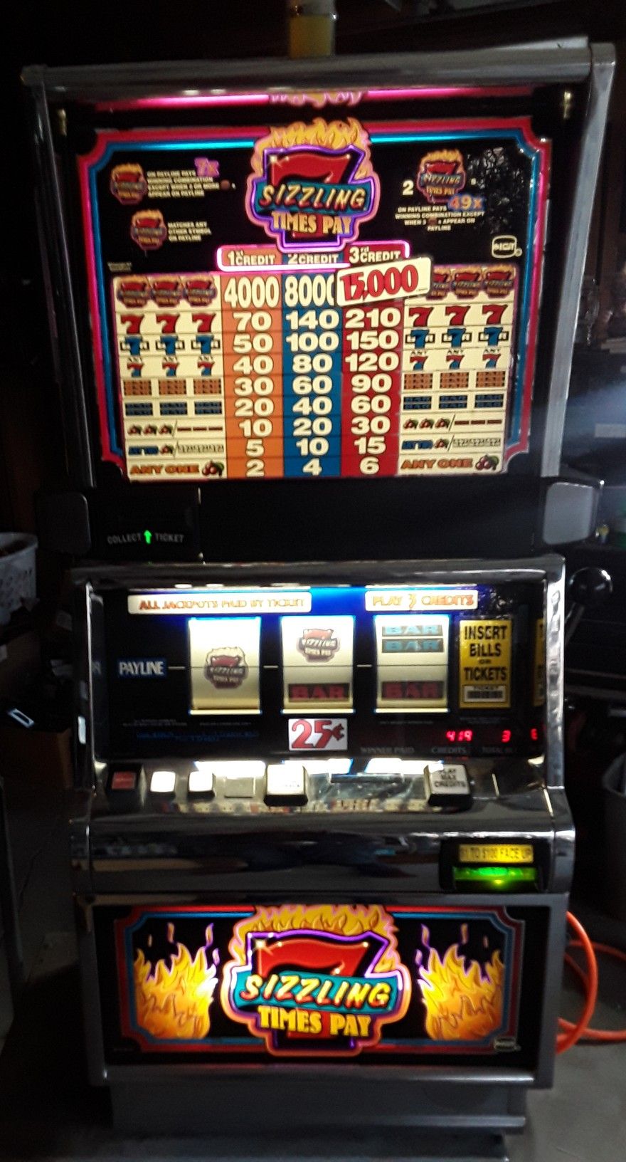 Sizzling 7 Times Pay Slot Machine