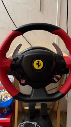 Thrust master 458 spider Ferrari wheel Xbox