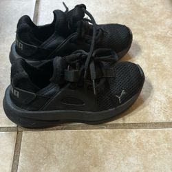 Kids Puma Sneakers 