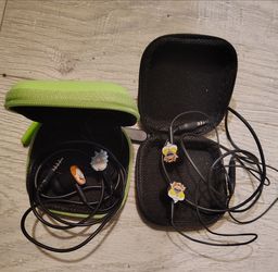 Wired Earbuds Rick & Morty & Flamin Hot Cheetos (new)