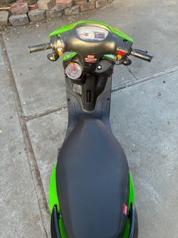 Rappi Racer 150 Gas Scooter