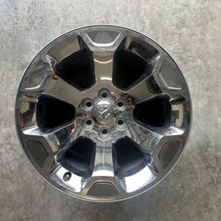 (Qty: 4) 2024 RAM 1500 OEM CHROME WHEELS