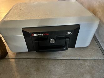 Safe & Lockbox
