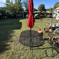 66”x37” Metal Table/with Umbrella 