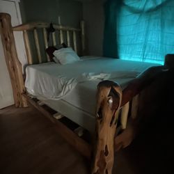 Solid Wood Bedroom Set