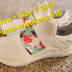 New - Girls Sz 7 Puma Tennis Shoes $15