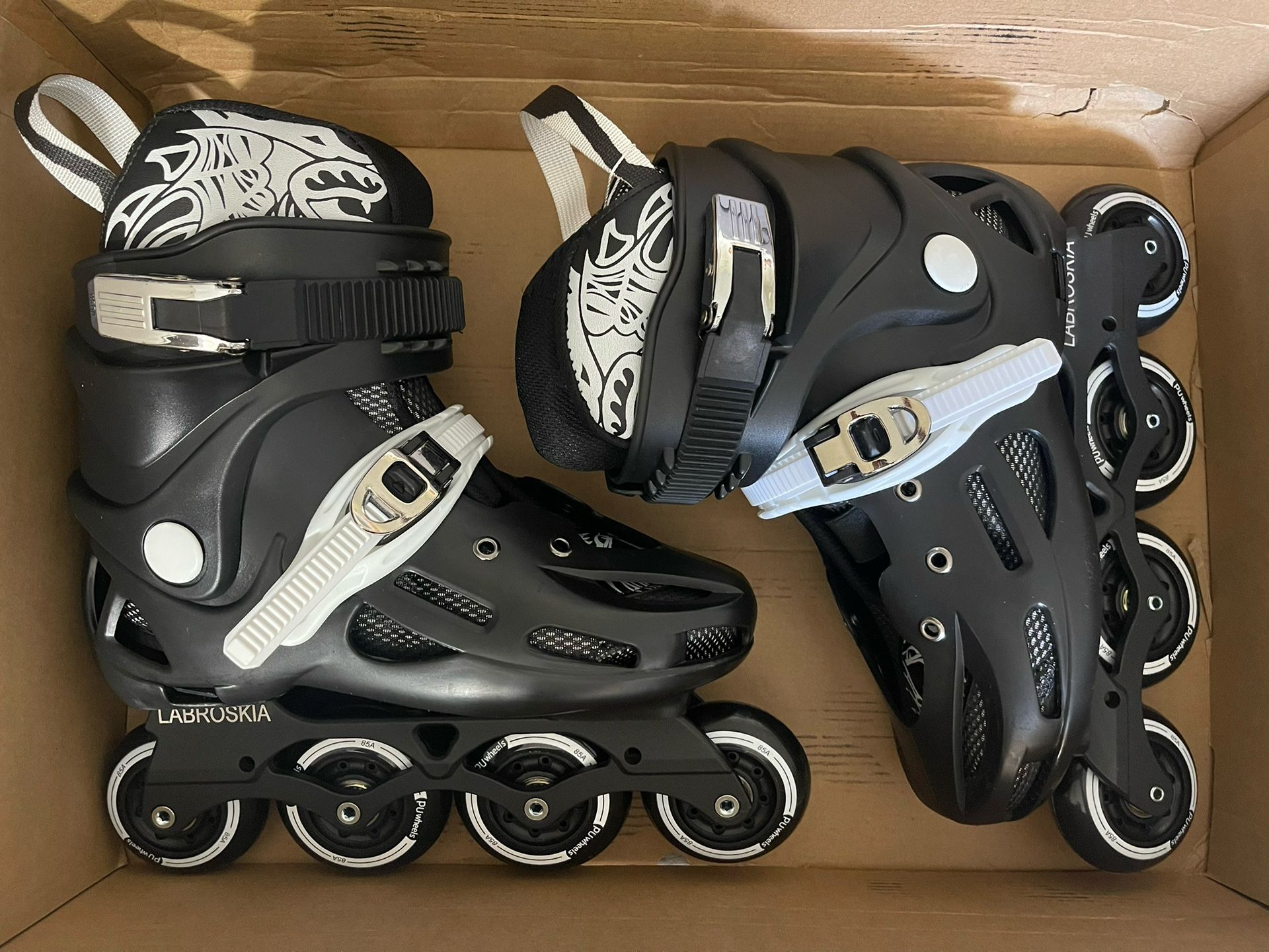 NEW Inline skates 