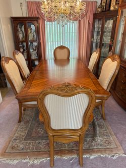 French Provincial Dining Table with 6 Chairs