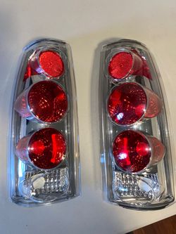 APC Tail Light For 99-01 Chevy Silverado / GMC Sierra