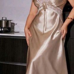 New With Tags High-quality Brand Satin Long Nightgown Off-white Color Size 3XL Elegant Smooth Sexy Design Great Gift For Someone Special $30