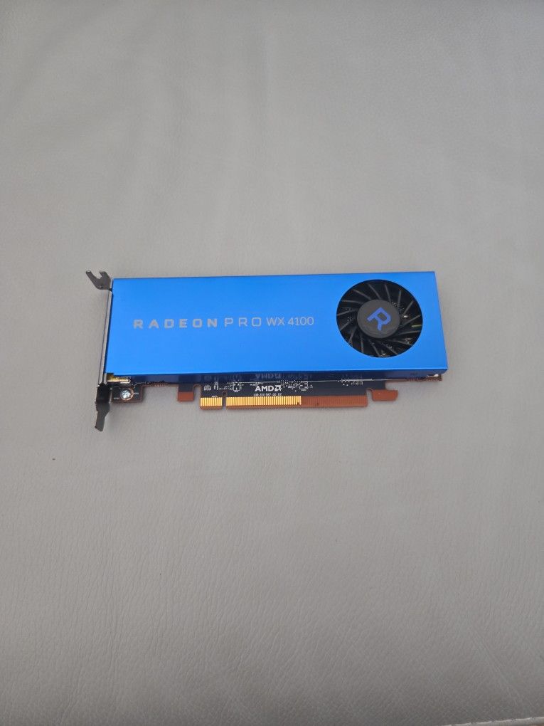 AMD Radeon Pro WX 4100 4GB GDDR5