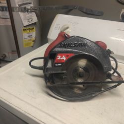 Skil saw 