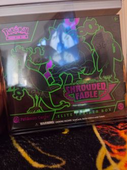 Pokemon Center Shrouded fable ETB