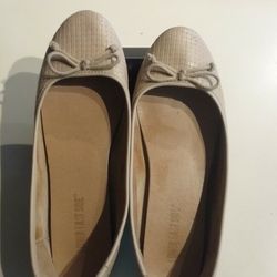 Tan Flats Size 8
