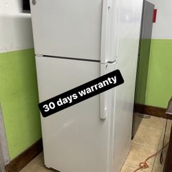 Ge Refrigerator 28” Width 