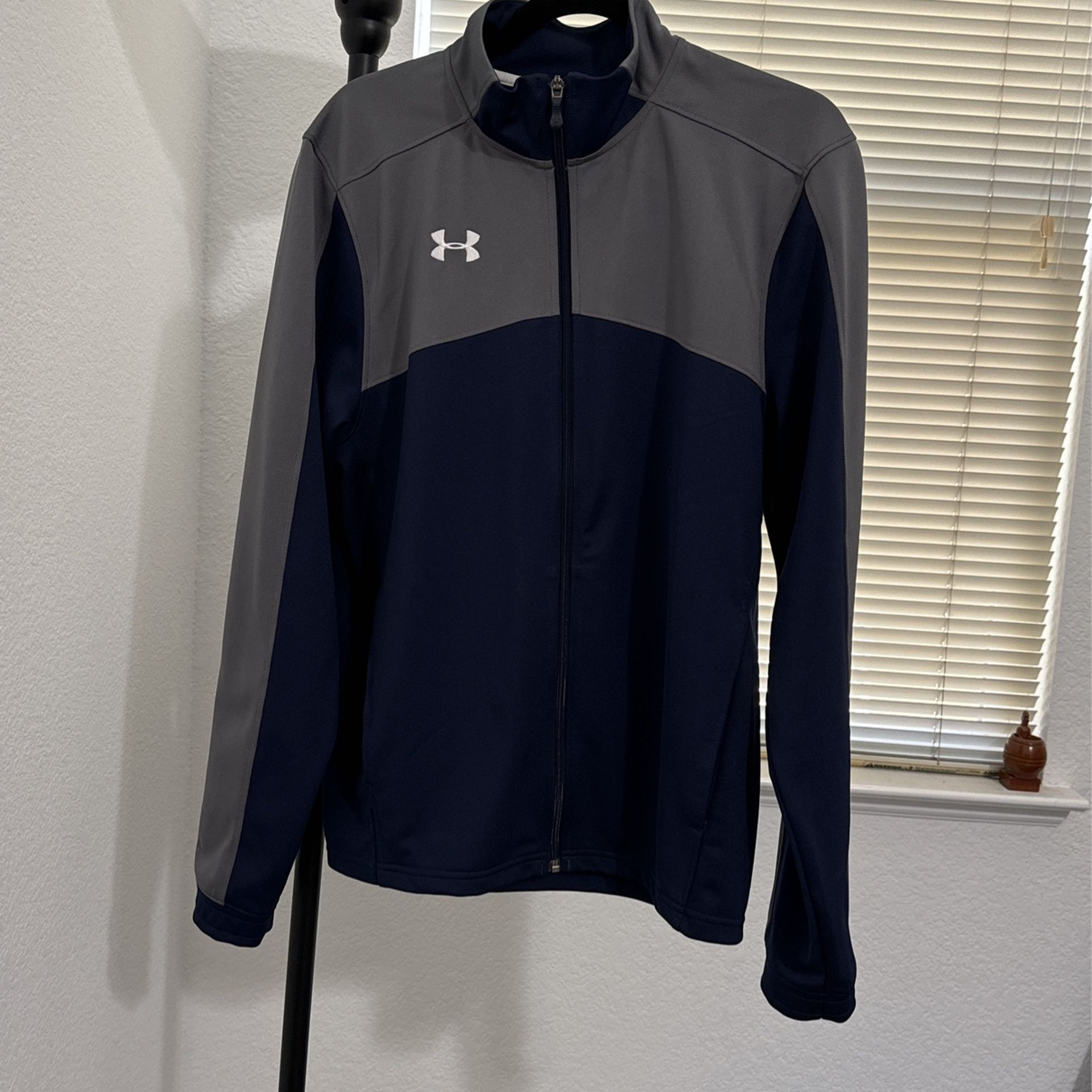 Under Armour athletic Jacket 