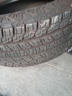 Good Year Wrangler 265/65R18