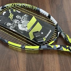 Babolat Pure Aero 100 tennis racquet, Strung. Grip 2 (4 1/4")