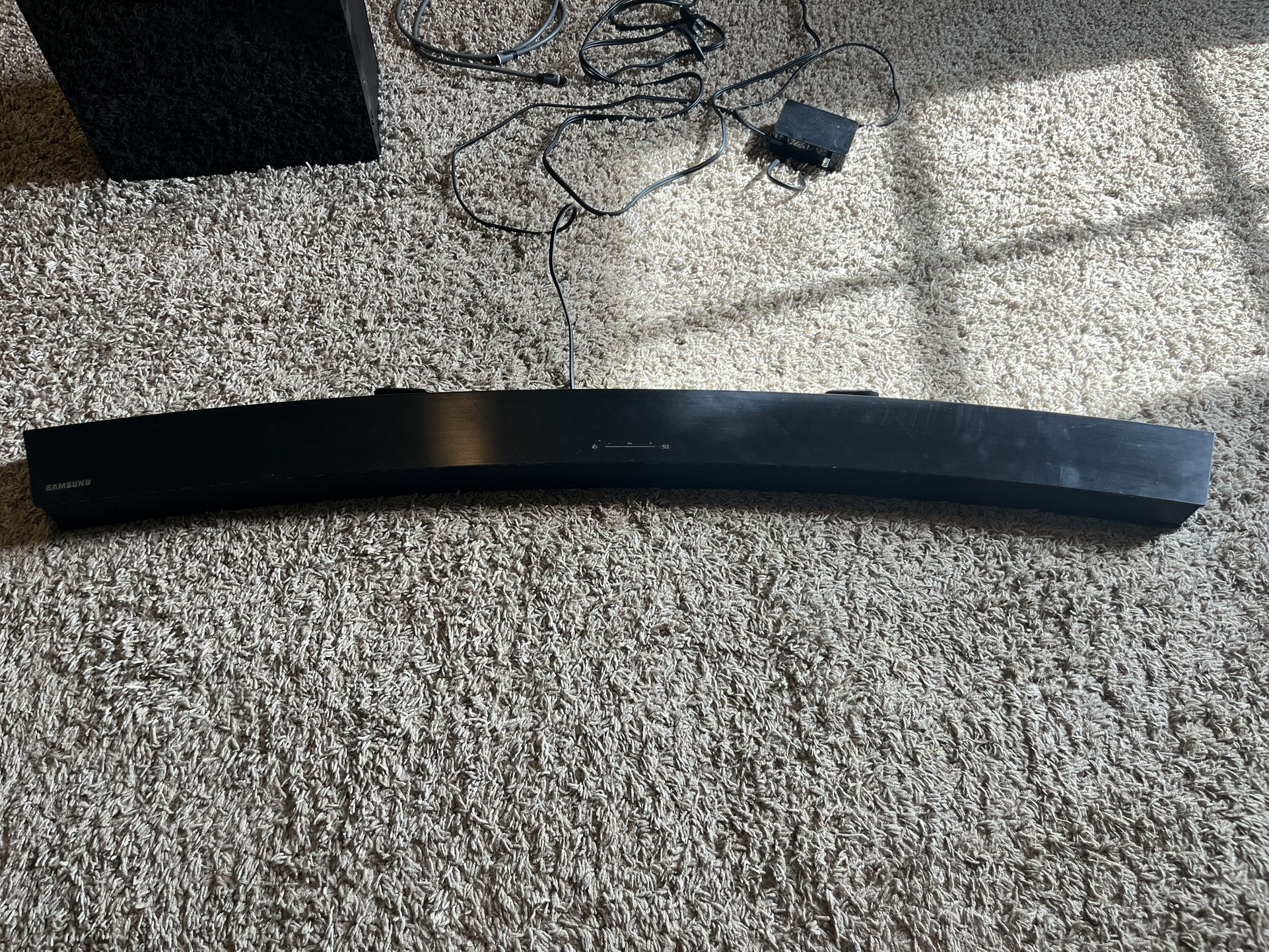 Samsung Curved Soundbar System (With Sub)