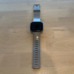 Fitbit Versa 2 - Water damage 