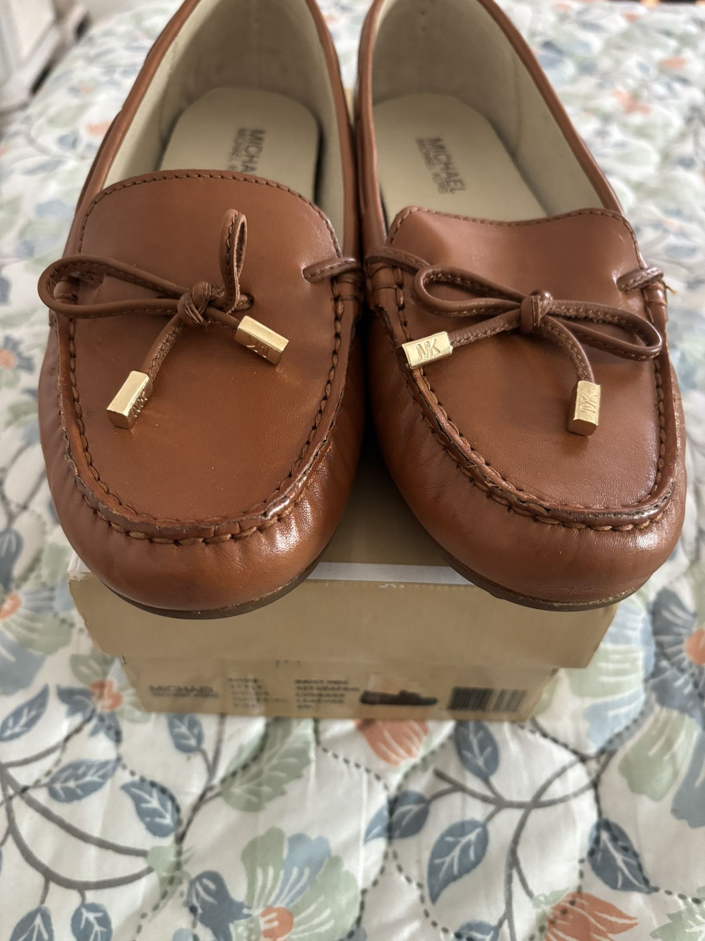  New Michael Kors Daisy Moc 8m