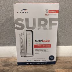 ARRIS SURFboard SB8200 Cable Modem DOCSIS 3.1 + Still Under Warranty
