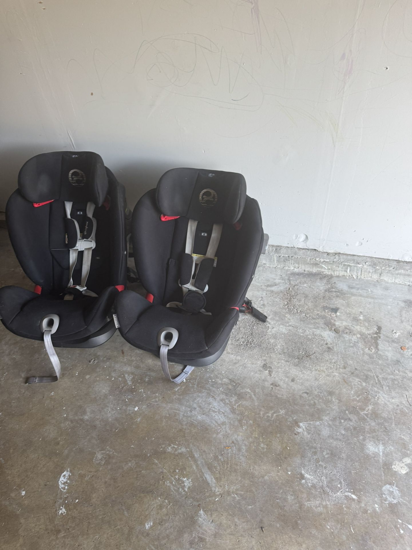 Set Of 2 Cybex Eternis S Car Seat