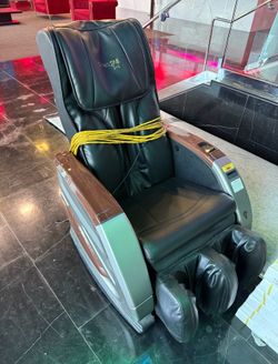 Commercial Sunstar Massage Chair with Bill Acceptor