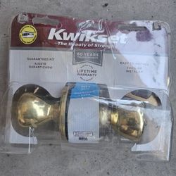 Kwikset Bed Bath Privacy Doorknob for Mobile Home Doors