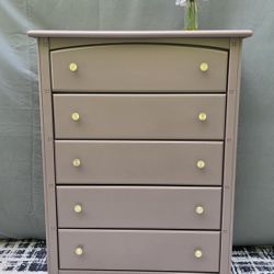 Tallboy dresser 