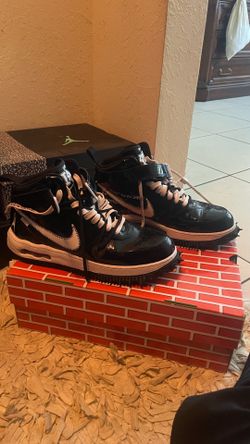 Air Force 1 mid- Off-White c/o Nike