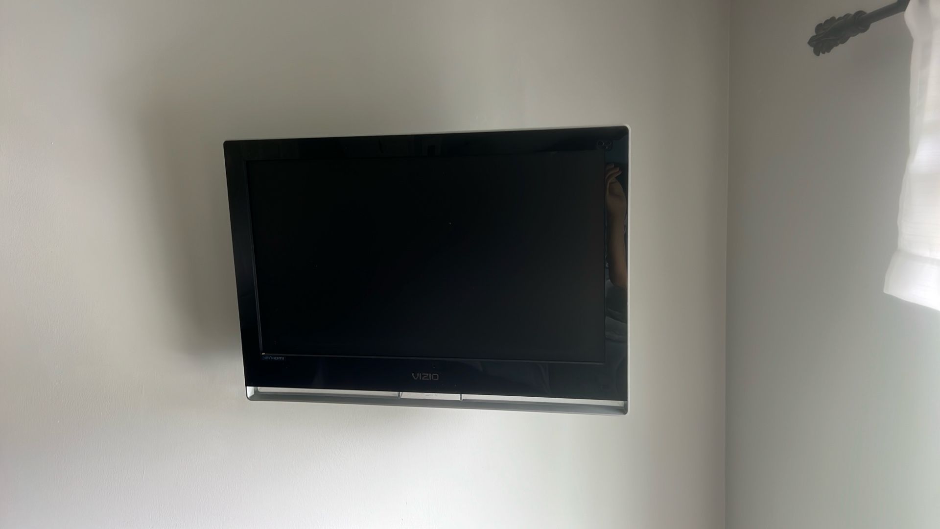 Nice Vizio TV For Sale!