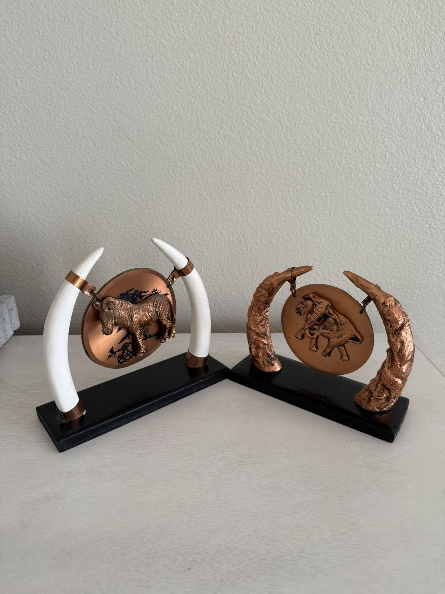 Set of 2 African Statues - Zebra and Elephant