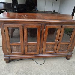 TV Stand/ Cabinet
