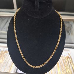 10k Gold rope chain necklace 8.6 grams layaway available 10% dwon if you interested please make sure you ask for Maribel thank you