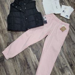 NEW Women's lot Joggers Puffer vest Ultra Flirt. Sz XS/ S