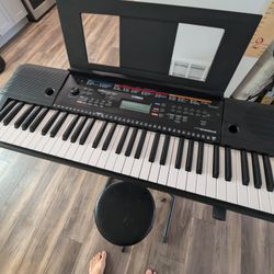 Yamaha Digital keyboard (PSR E263)
