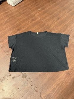 Lululemon T Shirt