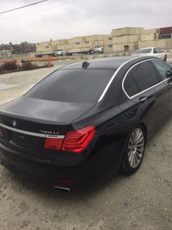 Parting Out! 09 Bmw 750Li for parts