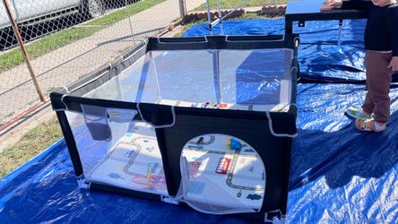47x50in BABY PLAY PEN GREAT CONDITION