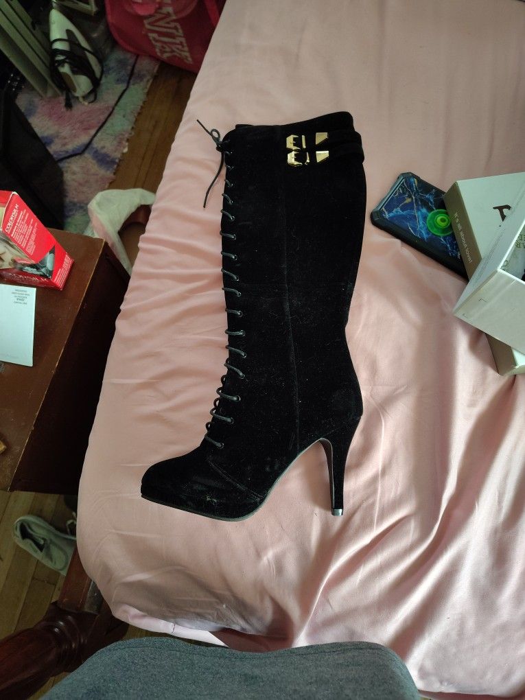 Black Heel Boots