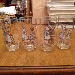 Holly Hobbie Glasses 