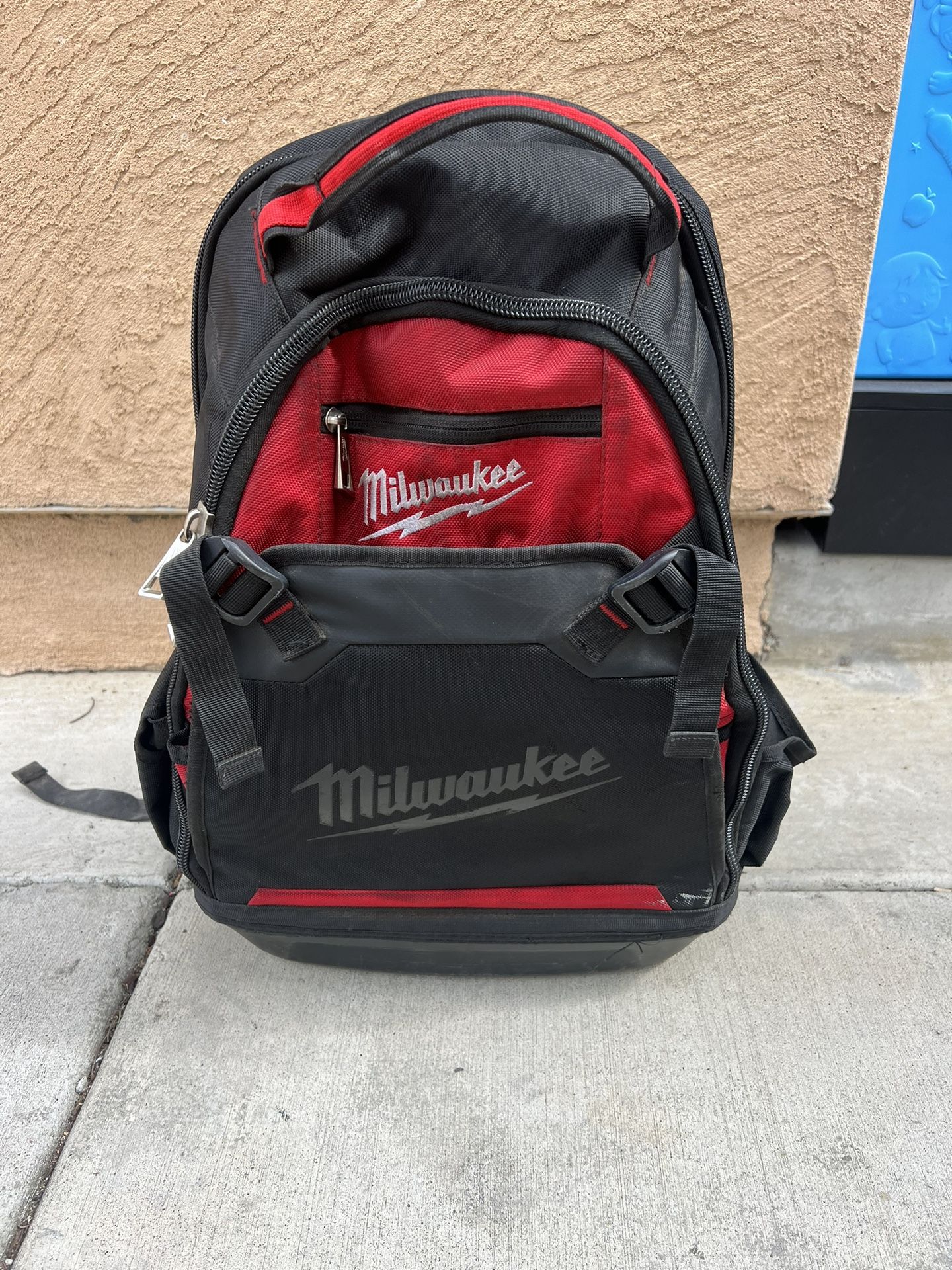 Milwaukee Backpack Tool Bag for Sale in San Diego, CA OfferUp