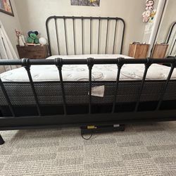 King Size Bed 