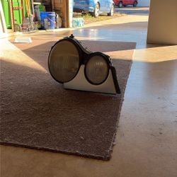 1997 Mercedes C320 Passenger Side Head Light