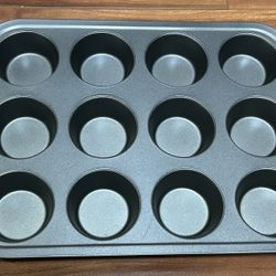 GoodCook 12-Cup Nonstick Muffin Pan